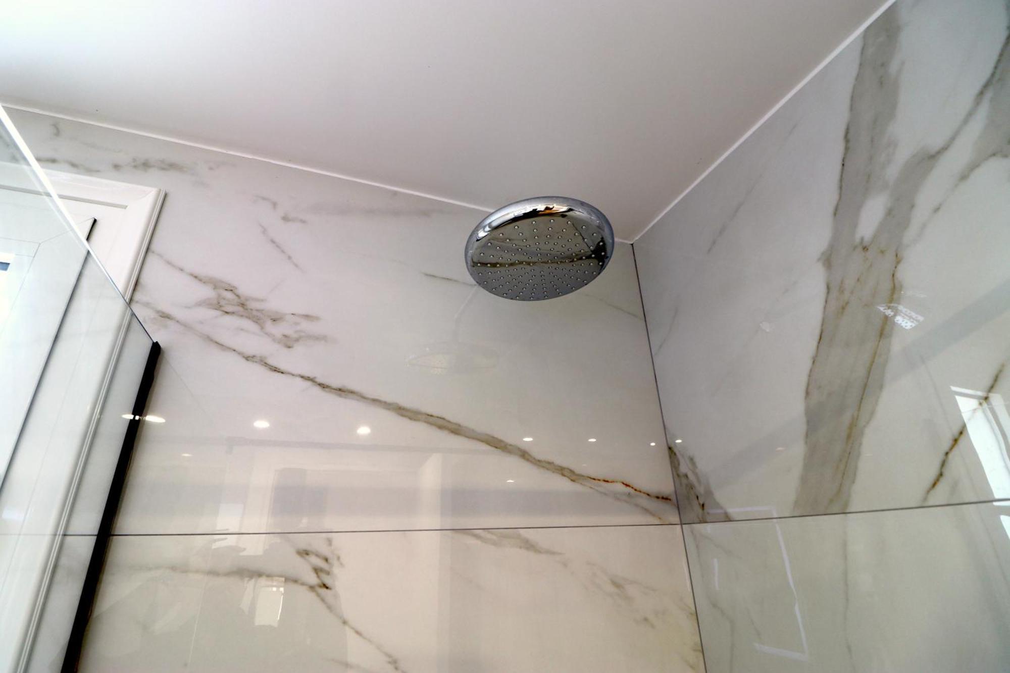 Fegi Rooms Himare Esterno foto